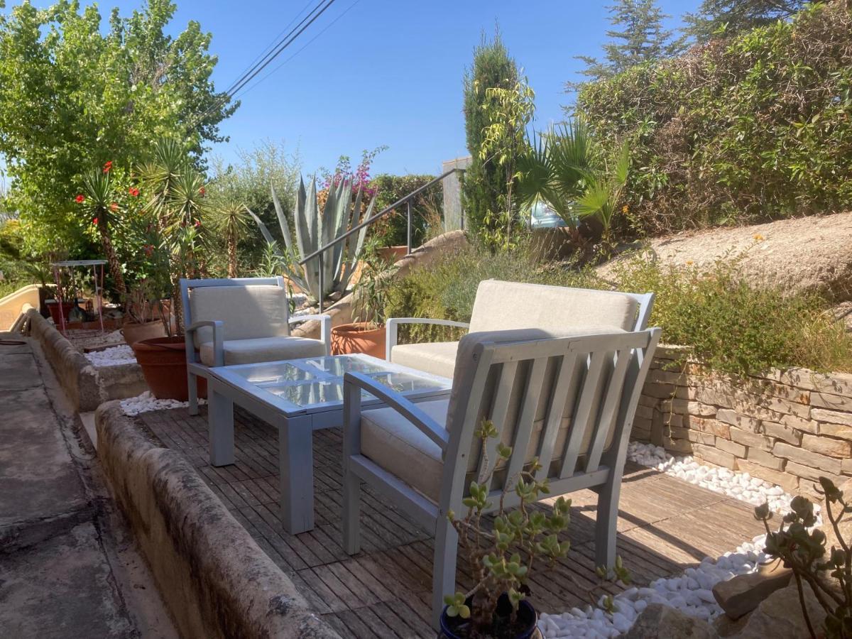 4 Persoons Bungalow Met Gemeenschappelijk Zwembad Теулада Екстериор снимка